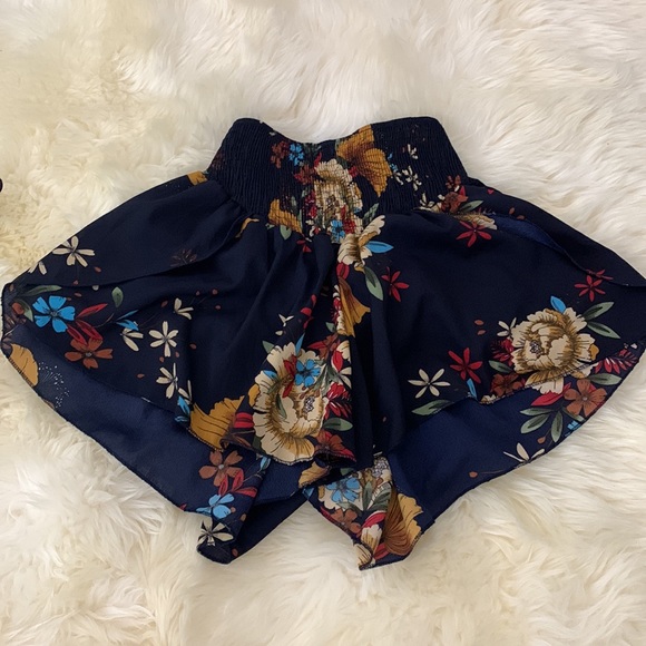 Set.. - Picture 3 of 5